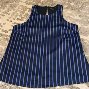 Women’s Banana Republic Sleeveless blouse